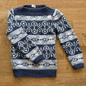 Hand-knit women's blue & white chunky knit sweater (M?)